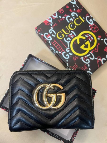 جزدان Gucci صغير