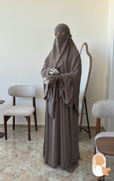 طقم أدا ( عباي + حجاب + نقاب ) قماش رويال سعودي بتلبس لحد طول 180 سم ووزن 100 كيلو