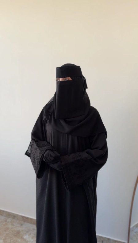 عباي خليجي مع حجاب ( مقاسات) ( ممكن إضافة نقاب )