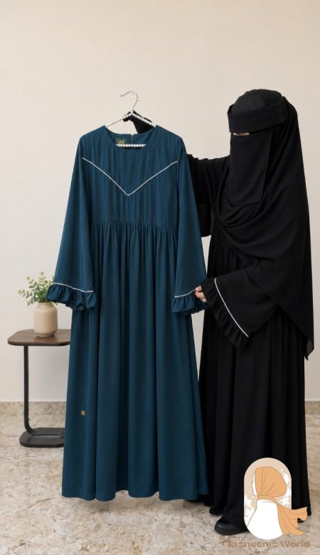 عباية سديل قماش رويال ألوا بتلبس لحد طول 175 سم ووزن 95 كيلو