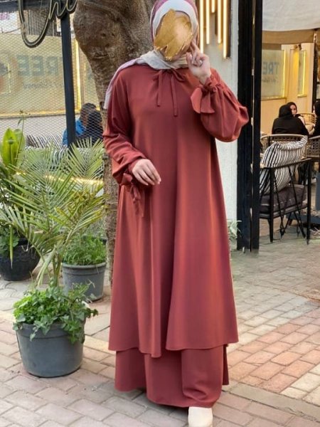 ادناء عائش كريب تركي بلبس لحد طول 175 سم وزن 100 كيلو